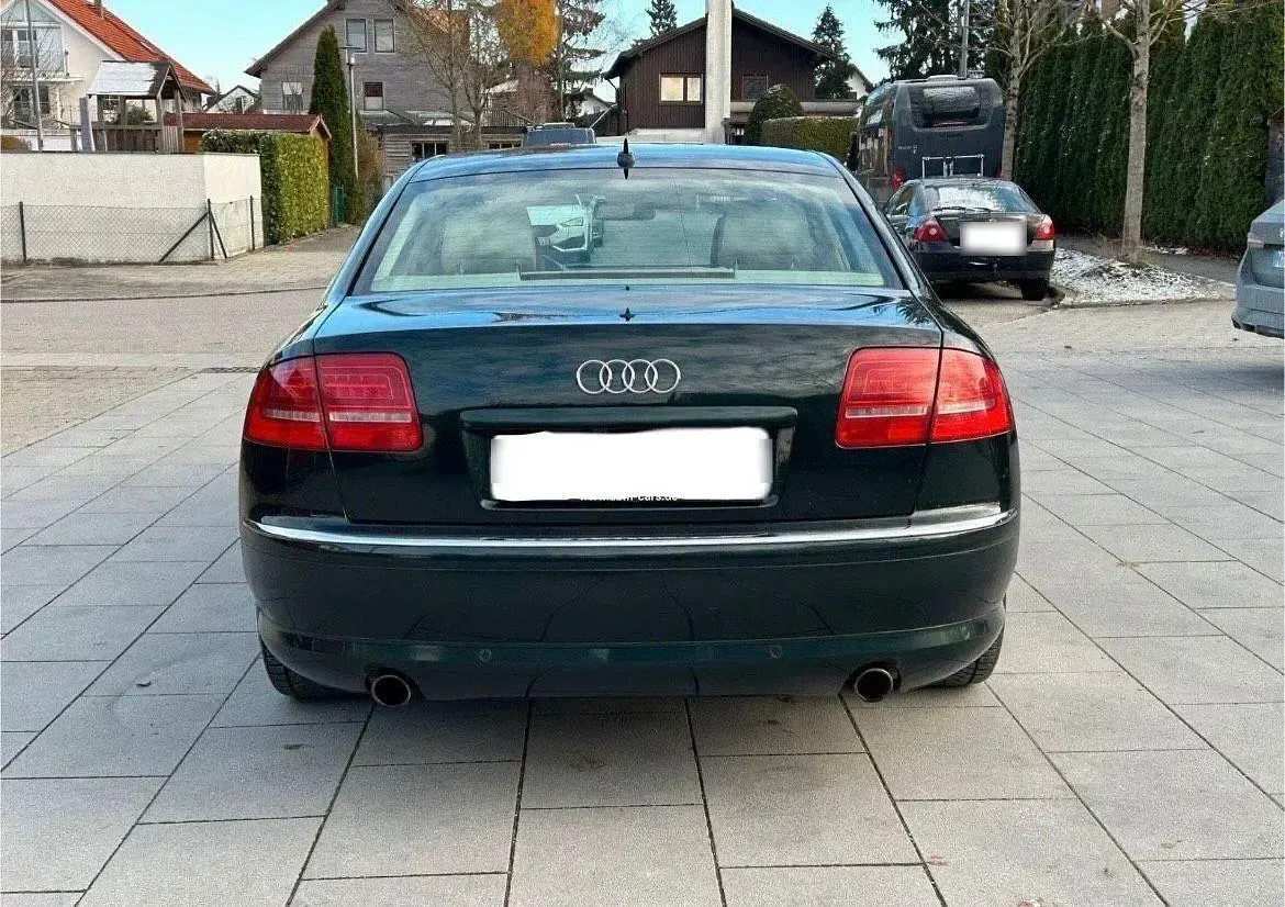Gebraucht Audi A8 260 PS (191 kW) 2008 Blau Limousine