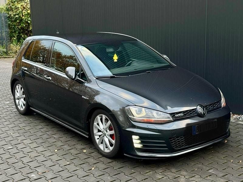 Gebraucht VW Golf VII 183 PS (134 kW) 2013 Grau Limousine