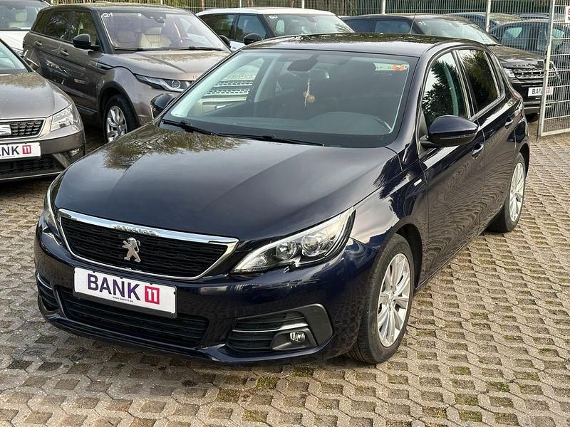 Second-hand Peugeot 308 Style 110 CP (80 kW) 2018 Albastru Berlinǎ