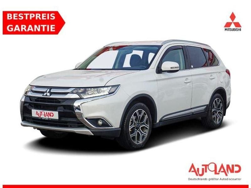 Gebraucht Mitsubishi Outlander 150 PS (110 kW) 2016 Perlmuttweiss perleffekt SUV
