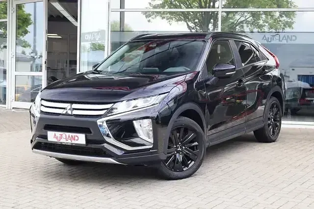 Używany Mitsubishi Eclipse Cross Basis 163 KM (119 kW) 2020 Czarny SUV