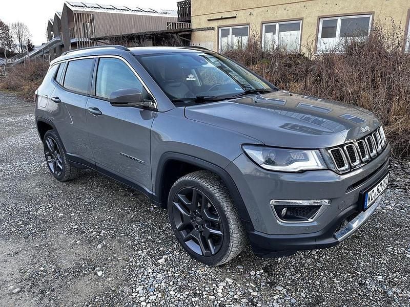 Gebraucht Jeep Compass Limited 170 PS (125 kW) 2020 Grau SUV