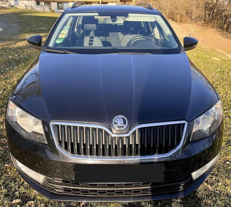 Gebraucht Skoda Octavia 150 PS (110 kW) 2014 Schwarz Kleinwagen