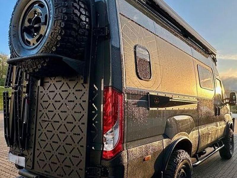 Gebraucht Iveco Massif 2024 Grau