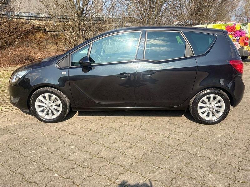 Gebraucht Opel Meriva drive 140 PS (102 kW) 2016 Schwarz Van / Kleinbus