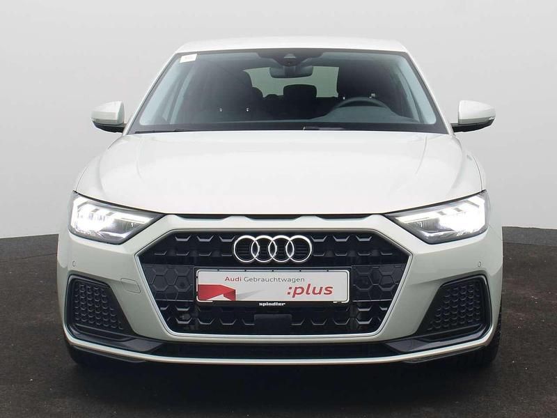 Gebraucht Audi A1 Advanced Plus 116 PS (85 kW) 2025 Tausilber metallic Limousine