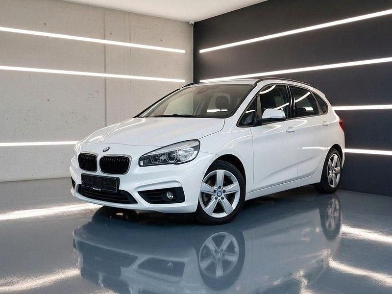 Gebraucht BMW 218 Advantage 136 PS (100 kW) 2018 Weiß Kombi