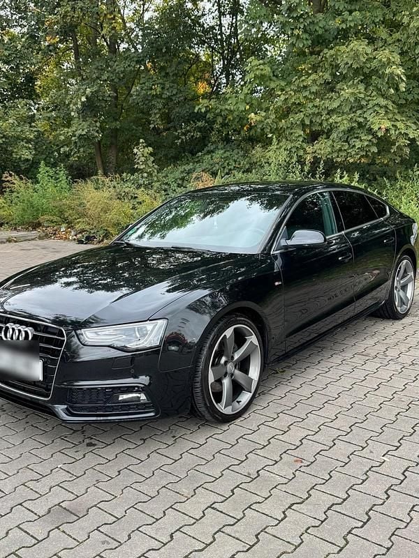 Schwarz Gebraucht 2016 Audi A5 Sportback S-Line Limousine | 15.950 € (Superpreis) - Bild 1/4