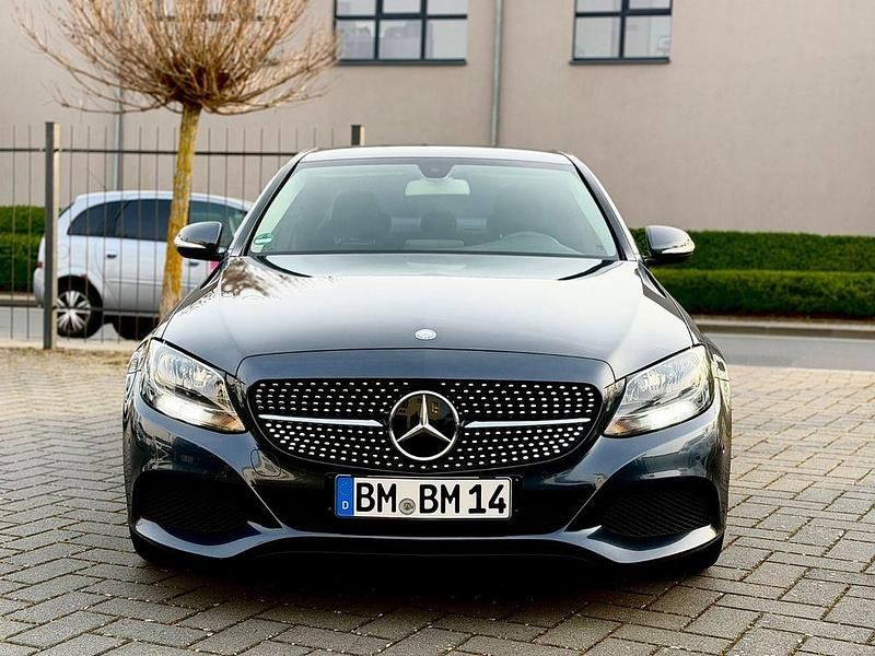 Gebraucht Mercedes C220 170 PS (125 kW) 2014 Grau Limousine
