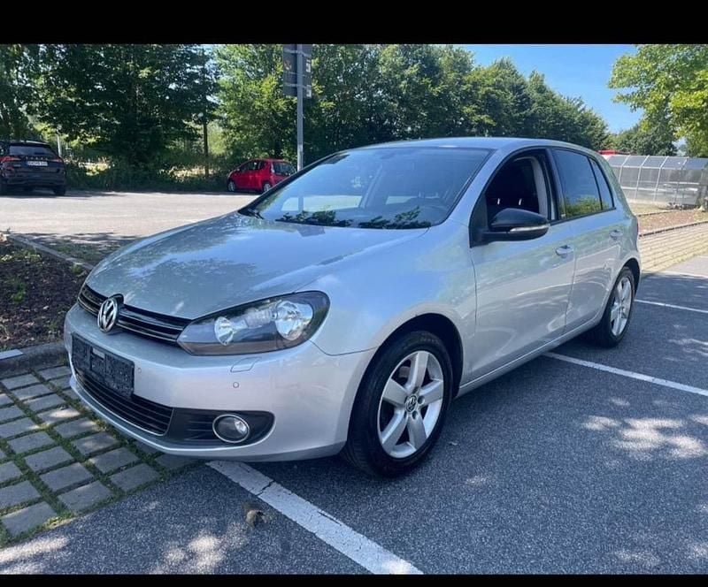 Grau Gebraucht 2012 VW Golf VI Match Limousine | 5.000 € (Fairer Preis) - Bild 1/4