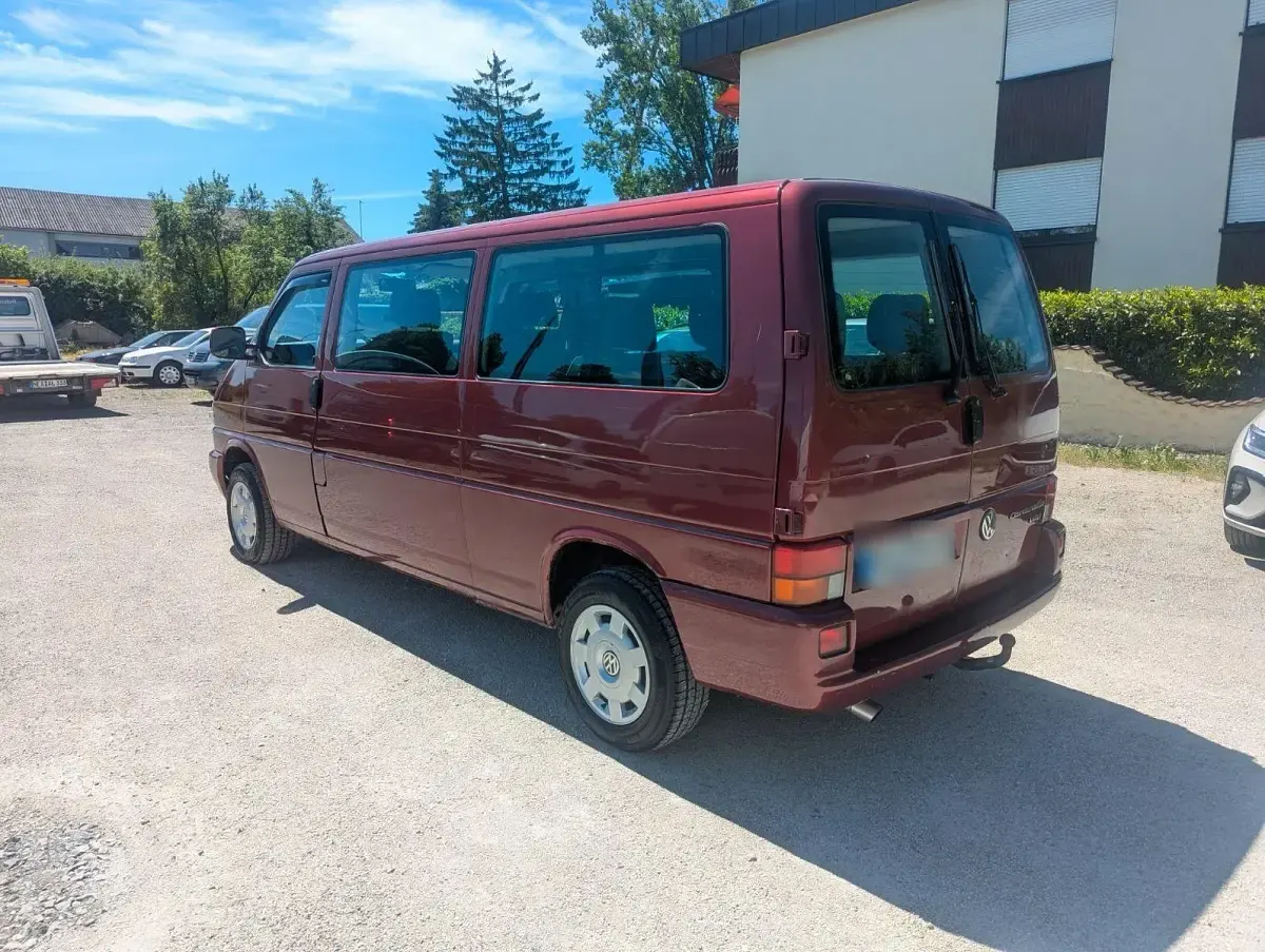 Gebraucht VW T4 140 PS (102 kW) 1996 Rot Van
