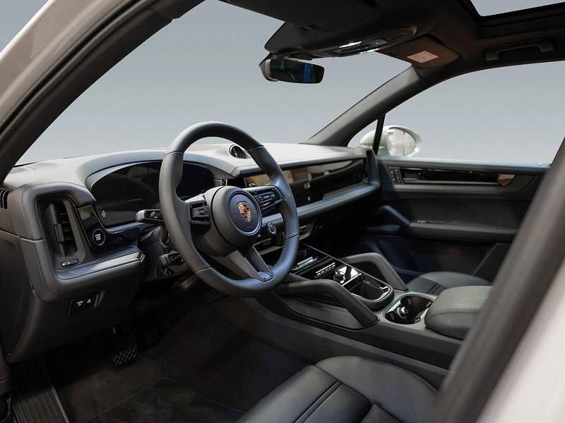 Neu Porsche Cayenne Black Edition 470 PS (345 kW) 2026 Weiss SUV