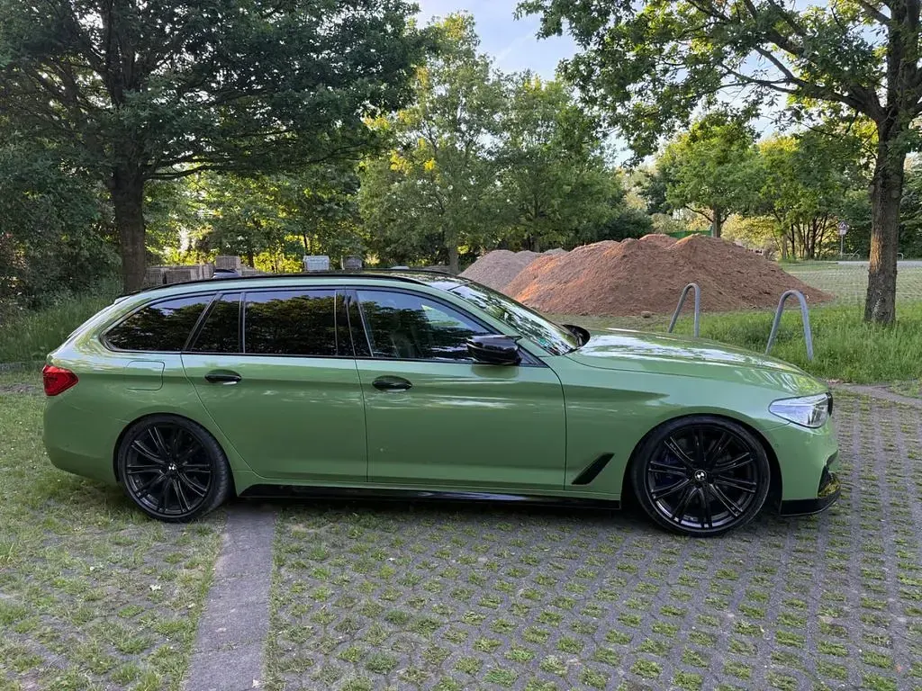 Gebraucht BMW 540 Performance 320 PS (235 kW) 2017 Blau Kombi