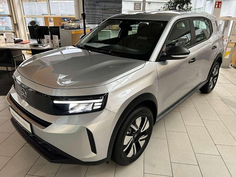Neu Opel Frontera Edition 110 PS (80 kW) 2025 Kristall silber SUV