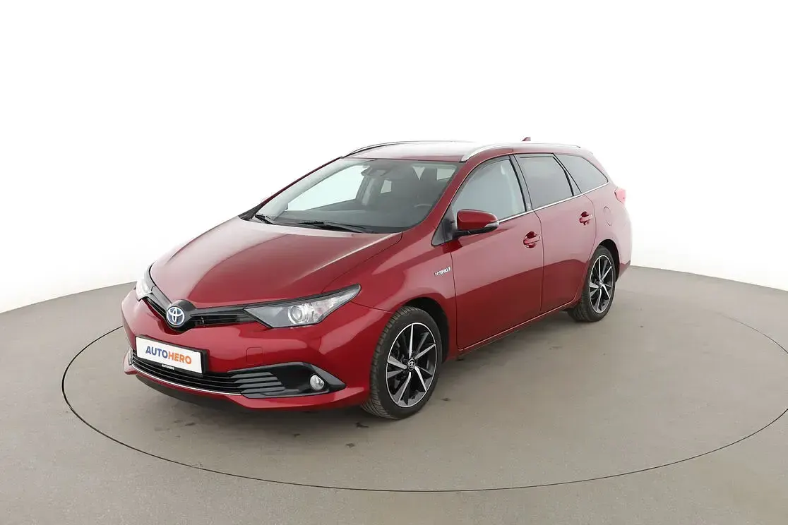 Gebraucht Toyota Auris Touring Sports Team 82 PS (60 kW) 2018 Kombi