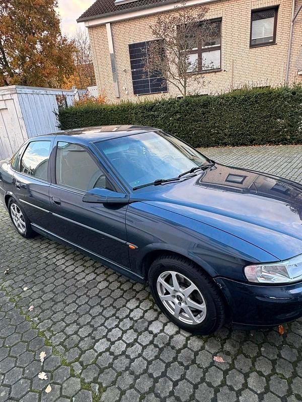 Gebraucht Opel Vectra 125 PS (91 kW) 2001 Blau Limousine