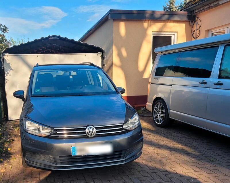 Gebraucht 2017 VW Touran Van / Kleinbus | 13.300 € (Guter Preis) - Bild 1/4