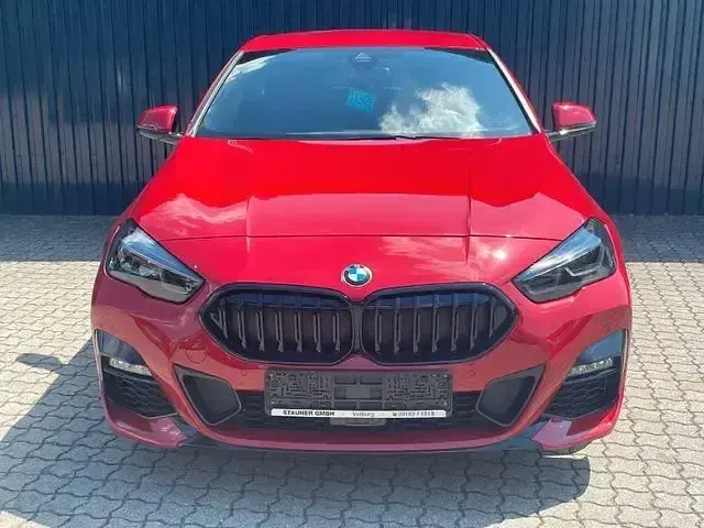 Gebraucht BMW 218 M Sport 136 PS (100 kW) 2024 Rot Coupé