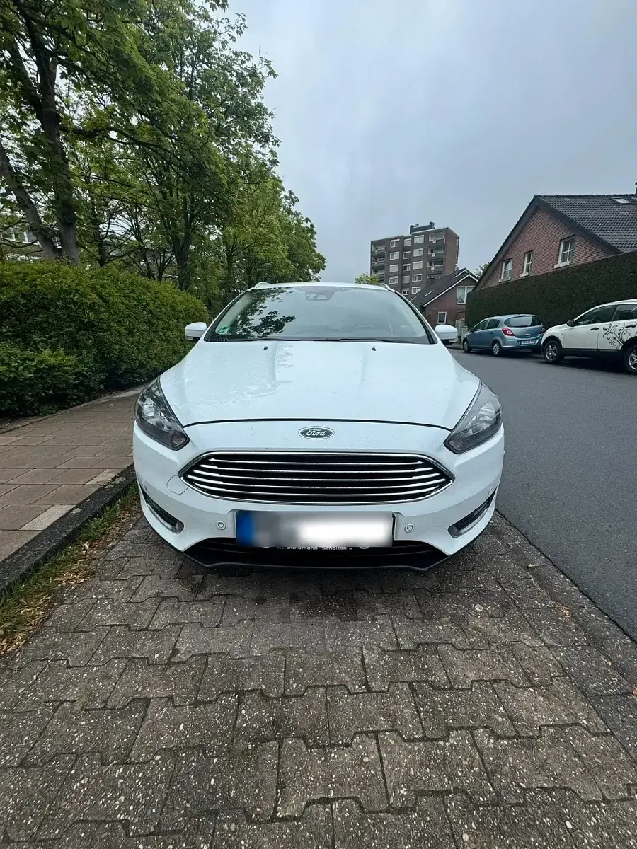 Używany Ford Focus 120 KM (88 kW) 2017 Biały Kombi