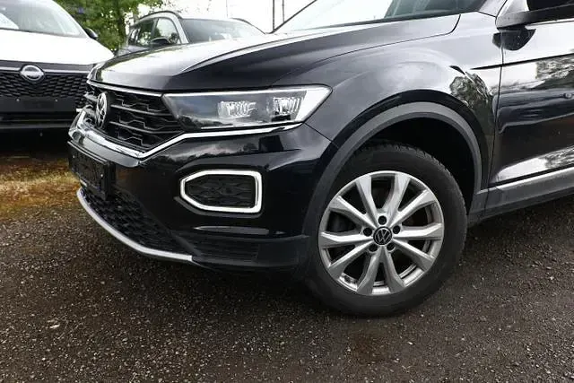 Gebraucht VW T-Roc Active 150 PS (110 kW) 2021 Deep black perleffekt deep black perleffekt SUV