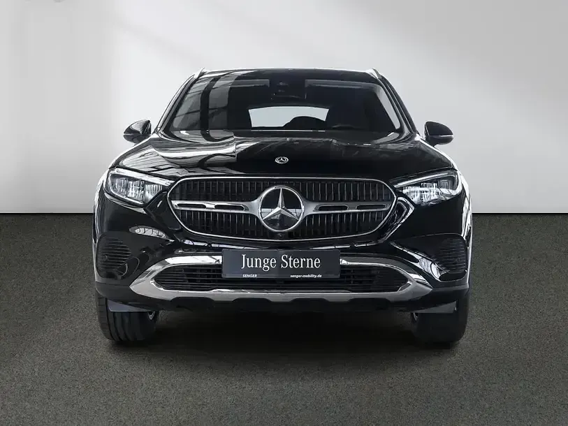 Gebraucht Mercedes GLC220 Avantgarde 197 PS (144 kW) 2024 Unilack schwarz uni SUV