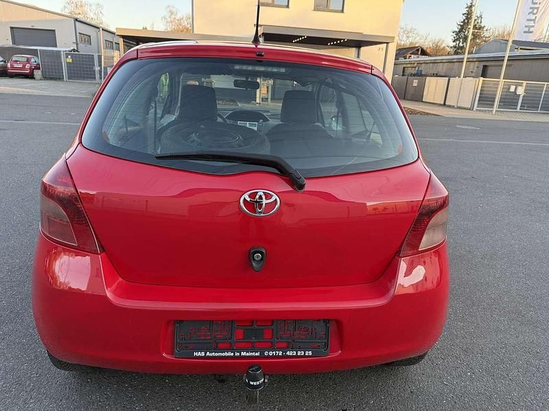 Gebraucht Toyota Yaris Cool 87 PS (63 kW) 2008 Super red 5 Kleinwagen