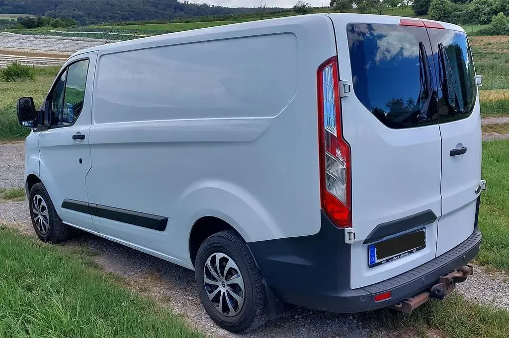 Gebraucht Ford Transit Custom 170 PS (125 kW) 2017 Weiß Limousine