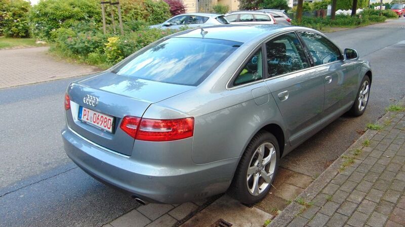 Gebraucht Audi A6 190 PS (139 kW) 2010 Grau Limousine