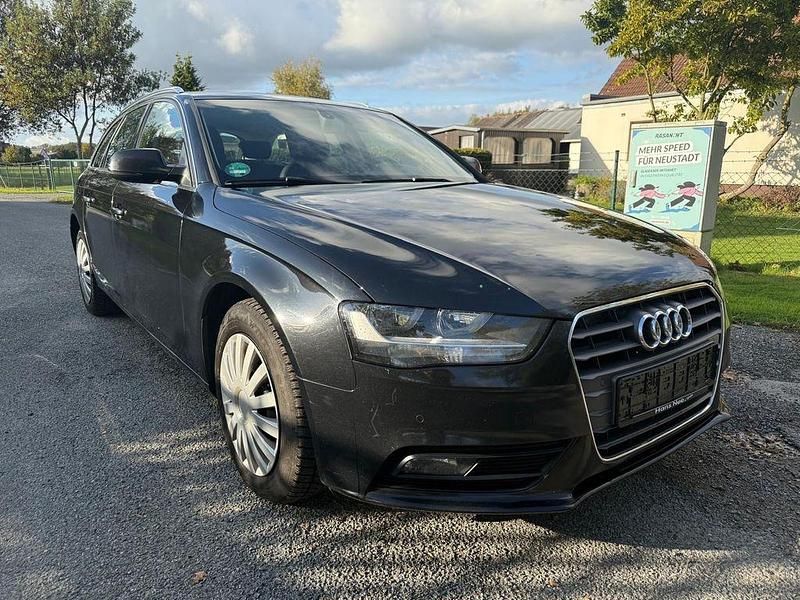 Schwarz Gebraucht 2013 Audi A4 Ambiente Kombi | 5.800 € (Fairer Preis) - Bild 1/4