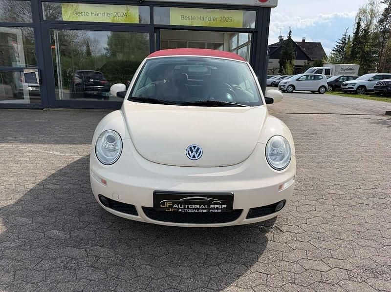 Gebraucht VW New Beetle 116 PS (85 kW) 2007 Harvest moonbeige Kleinwagen