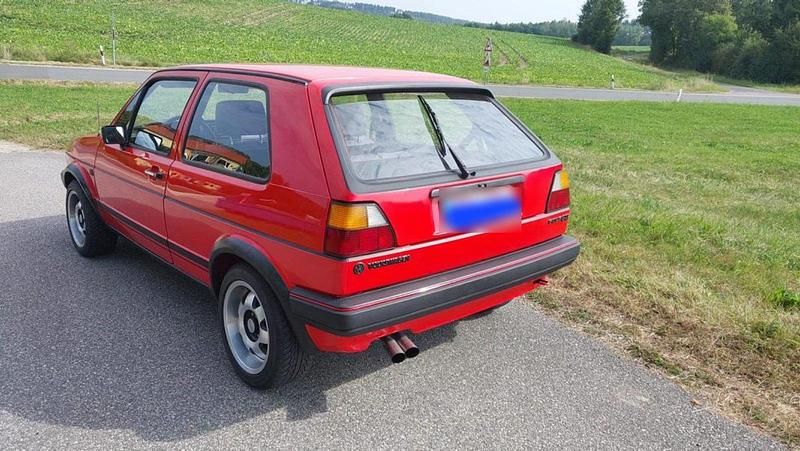 Gebraucht VW Golf II GTI 112 PS (82 kW) 1986 Rot Kleinwagen