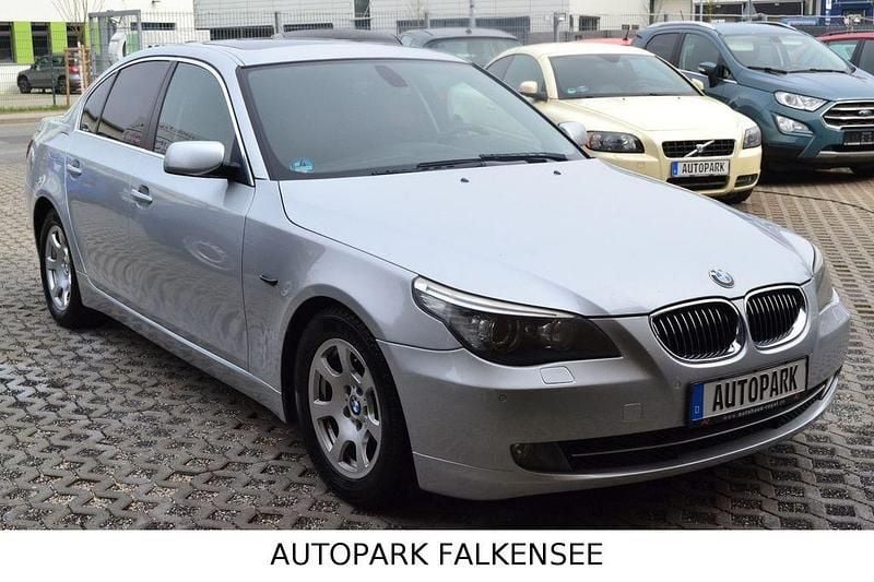 Gebraucht BMW 525 Advantage 218 PS (160 kW) 2008 Silber Limousine