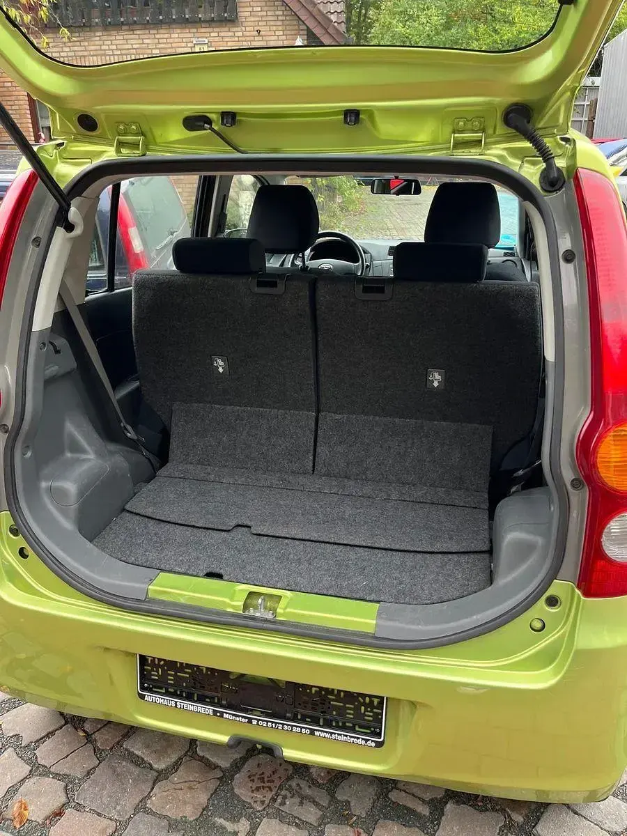 Gebraucht Daihatsu Cuore 69 PS (50 kW) 2008 Grün Kleinwagen