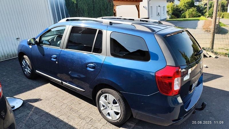 Blau Gebraucht 2020 Dacia Logan MCV Comfort Kombi | 9.400 € (Guter Preis) - Bild 1/4