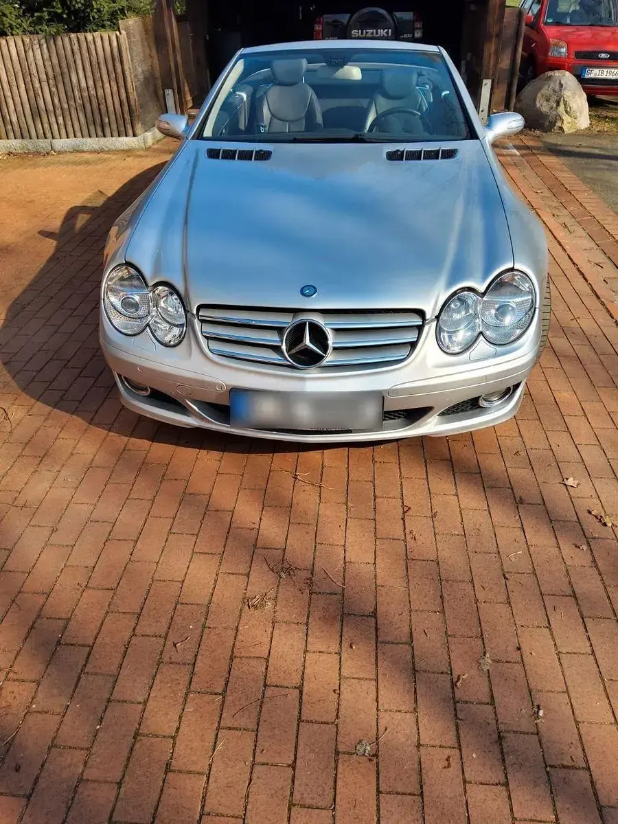 Gebraucht Mercedes SL350 272 PS (200 kW) 2008 Silber Cabrio