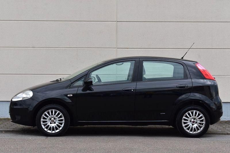 Gebraucht Fiat Punto 65 PS (47 kW) 2008 Schwarz Kleinwagen