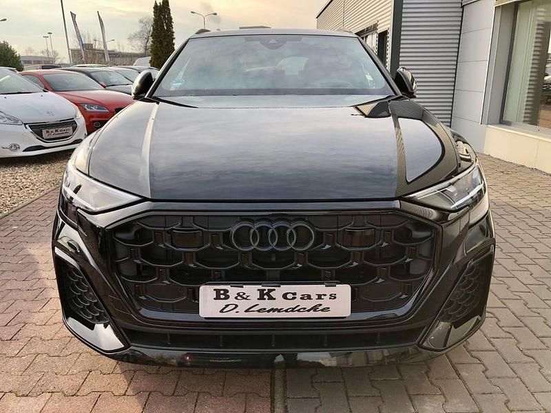Gebraucht Audi Q8 S-Line 286 PS (210 kW) 2025 Schwarz SUV