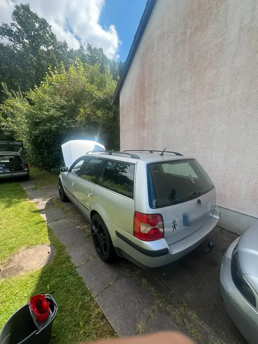 Gebraucht VW Passat Comfortline 170 PS (125 kW) 2002 Silber Kombi