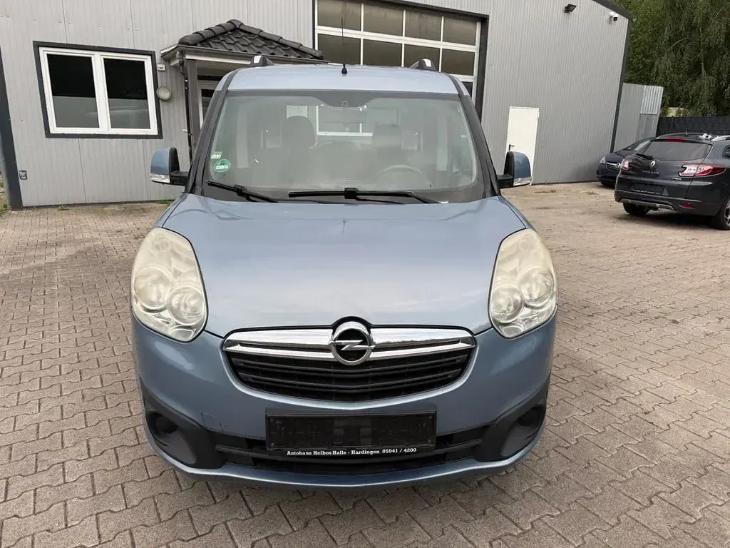Gebraucht Opel Combo Edition 105 PS (77 kW) 2012 Blau Van / Kleinbus