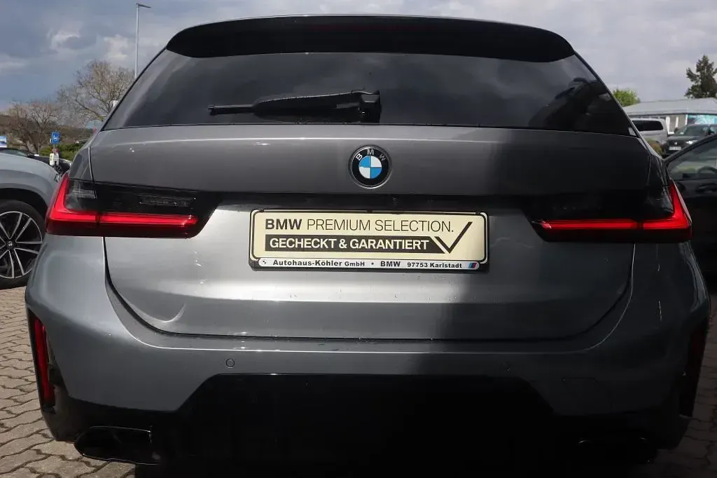 Gebraucht BMW M340 Performance 340 PS (250 kW) 2024 Skyscraper grau Limousine