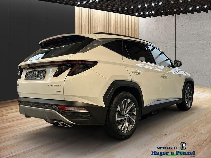 Gebraucht Hyundai Tucson Trend 136 PS (100 kW) 2024 Weiß SUV
