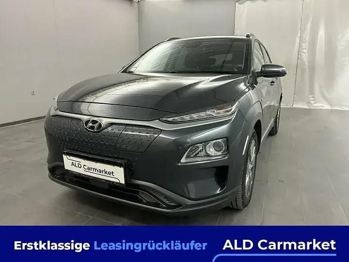 Teal blue / met Gebraucht 2021 Hyundai Kona Trend SUV | 19.980 € (Fairer Preis) - Bild 1/1