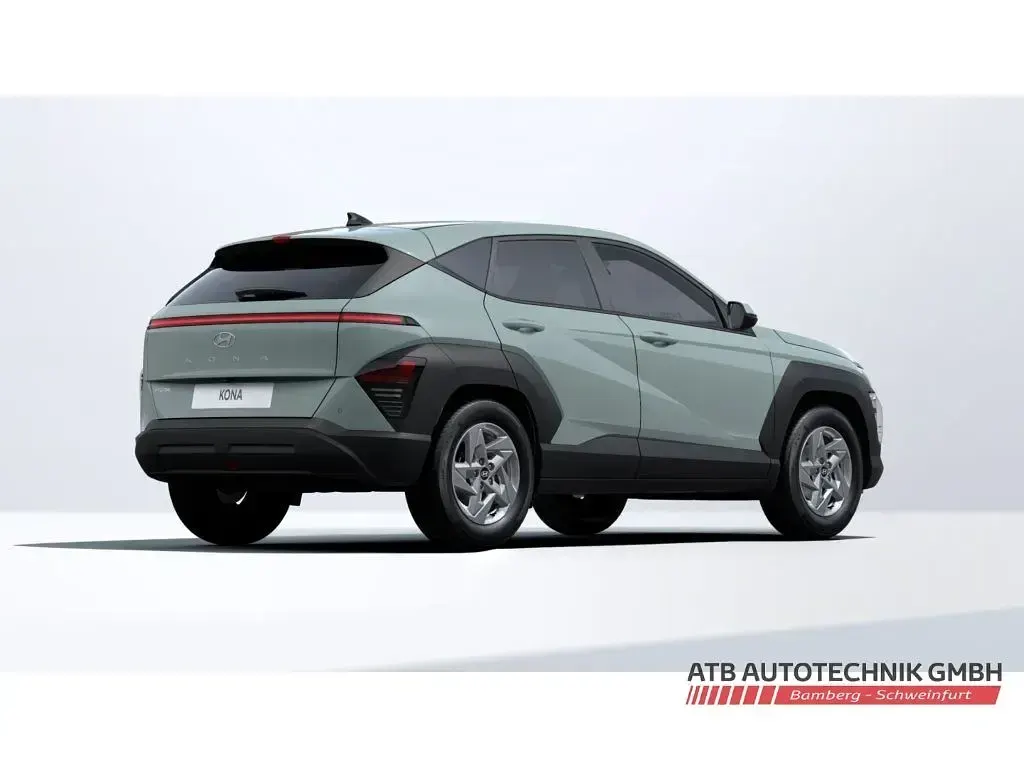 Neu Hyundai Kona Select 150 PS (110 kW) 2025 Gruen SUV