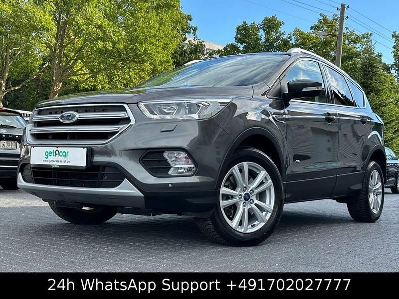 Grau Gebraucht 2018 Ford Kuga Cool & Connect SUV | 16.999 € (Guter Preis) - Bild 1/4