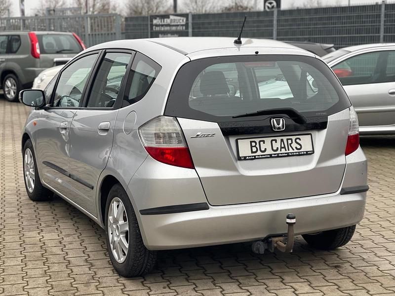 Gebraucht Honda Jazz 90 PS (66 kW) 2009 Silber Kleinwagen