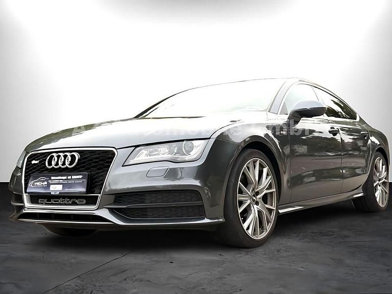 Daytonagrau Gebraucht 2012 Audi A7 S-Line Limousine | 24.500 € - Bild 1/4