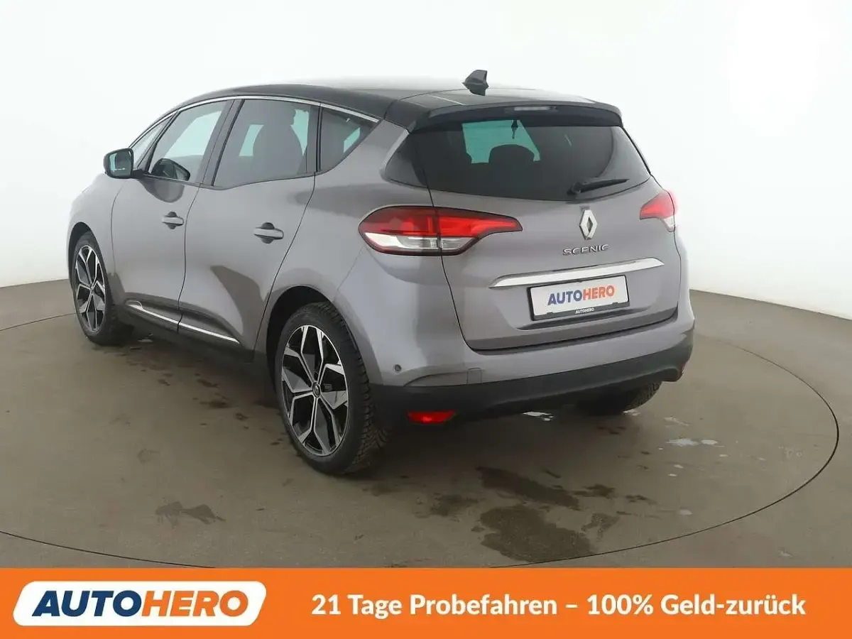 Gebraucht Renault Scenic E-Tech Techno 140 PS (102 kW) 2022 Gray Van / Kleinbus