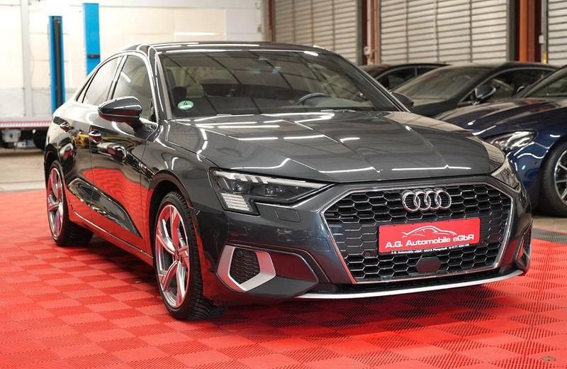 Gebraucht Audi A3 Edition .1 150 PS (110 kW) 2021 Grau Limousine