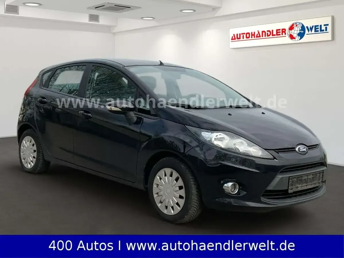 Gebraucht Ford Fiesta 95 PS (69 kW) 2012 Schwarz Kleinwagen