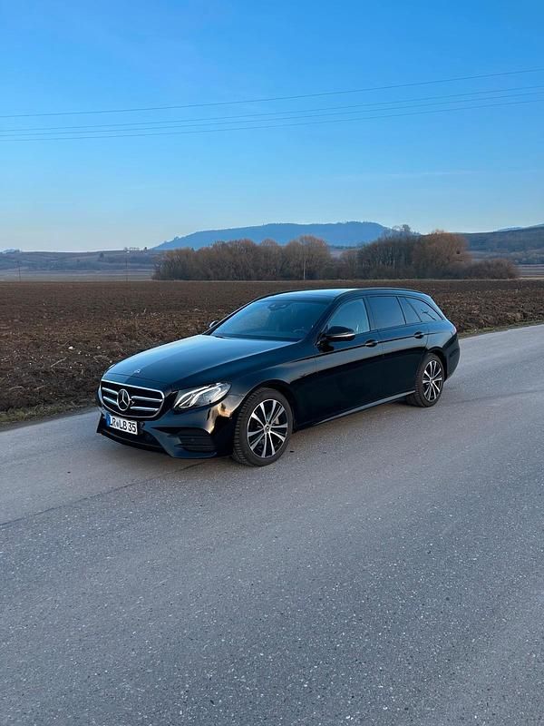 Gebraucht Mercedes E300 AMG 2020 Kombi